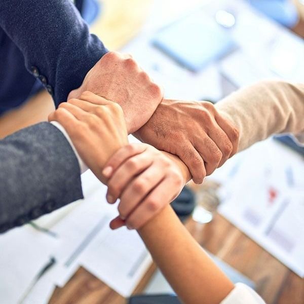 Writing a NIH proposal: Advice from an expert team of people supporting eachother